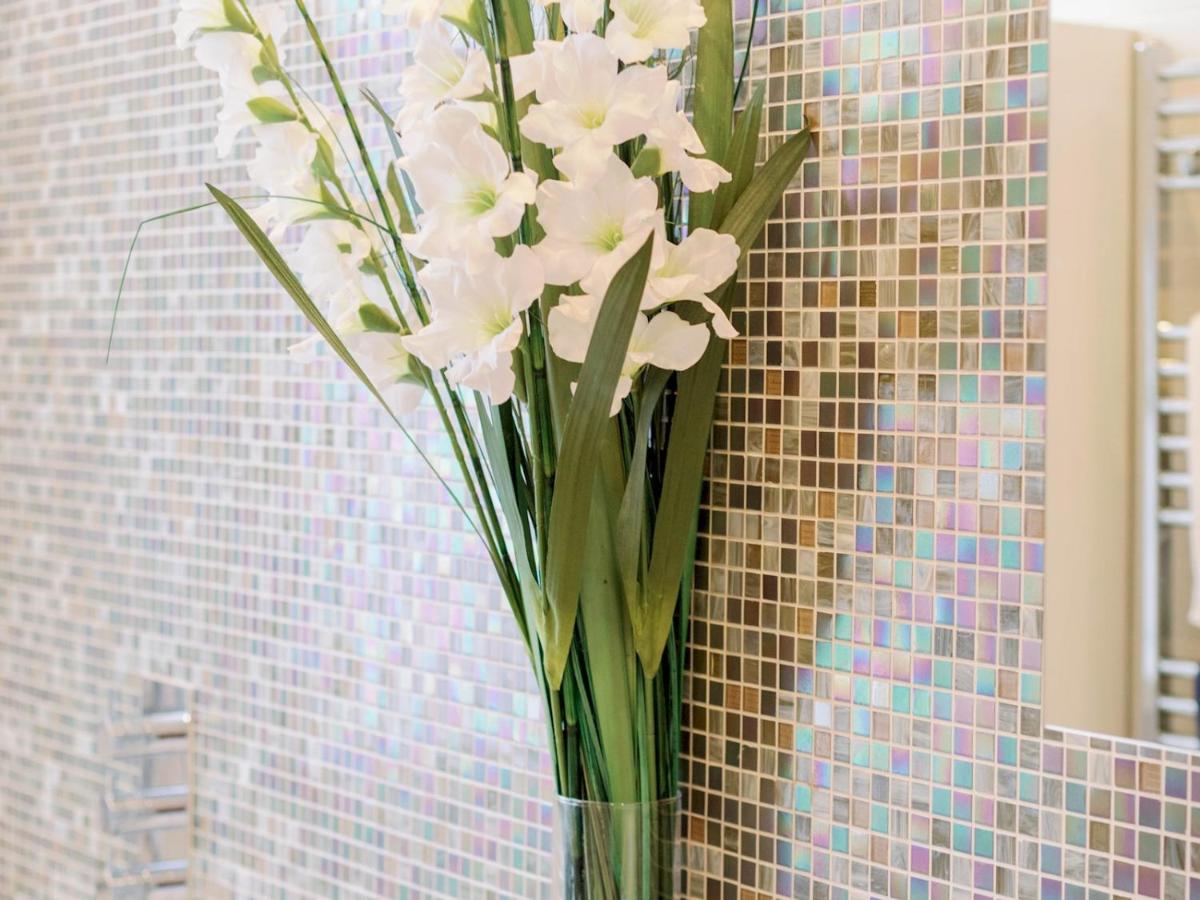 Pass The Keys Beautiful 2Bed Apartment 2Min From Hampstead Heath Londen Buitenkant foto